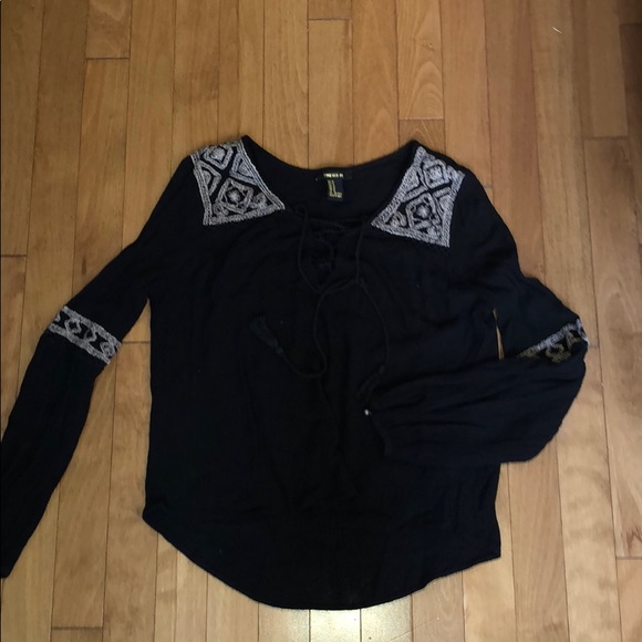 Black blouse - Picture 1 of 5